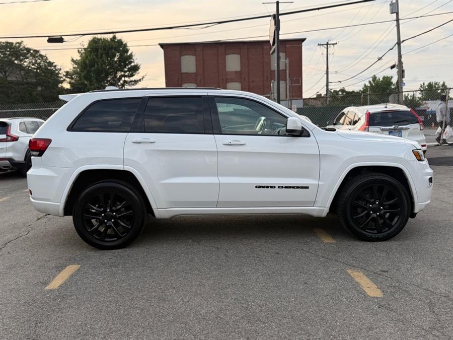 2018 Jeep Grand Cherokee LAREDO, available for sale in Lawrence, Massachusetts | Home Run Auto Sales Inc. Lawrence, Massachusetts 2018 Jeep Grand Cherokee LAREDO, available for sale in Lawrence, Massachusetts | Home Run Auto Sales Inc. Lawrence, Massachusetts