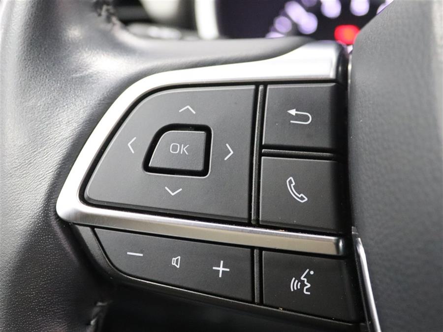 2020 Toyota Highlander XLE photo 29