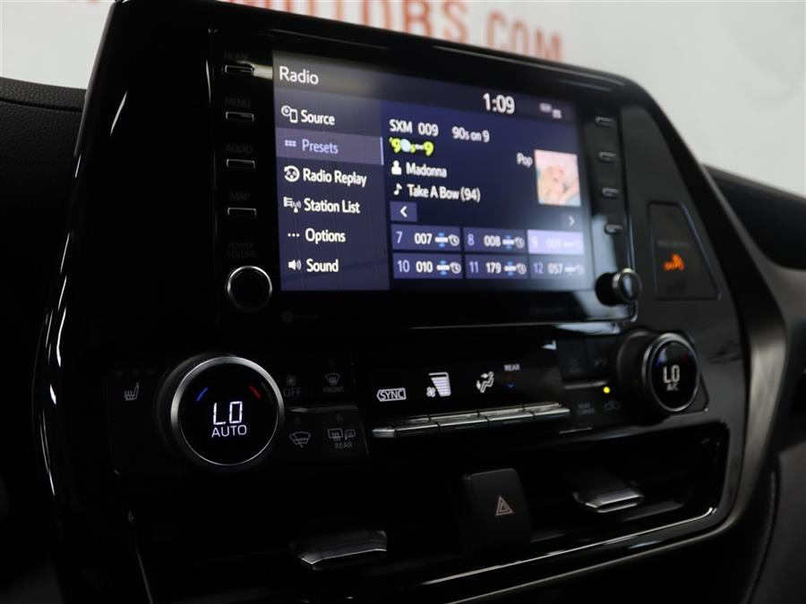 2020 Toyota Highlander XLE photo 36