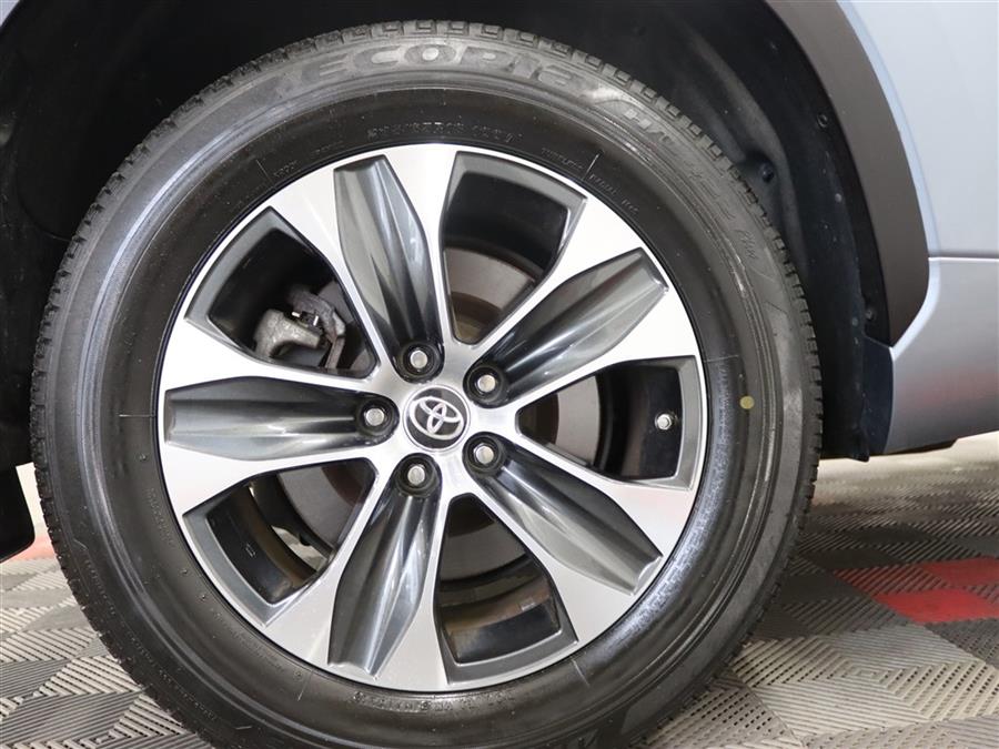 2020 Toyota Highlander XLE photo 41