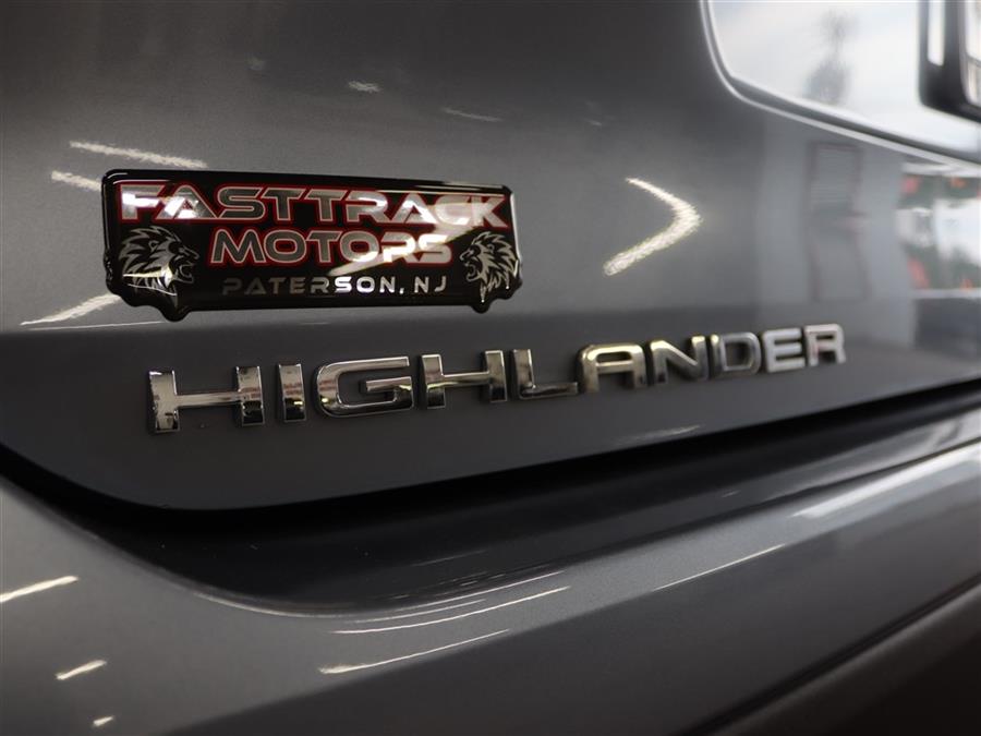 2020 Toyota Highlander XLE photo 7