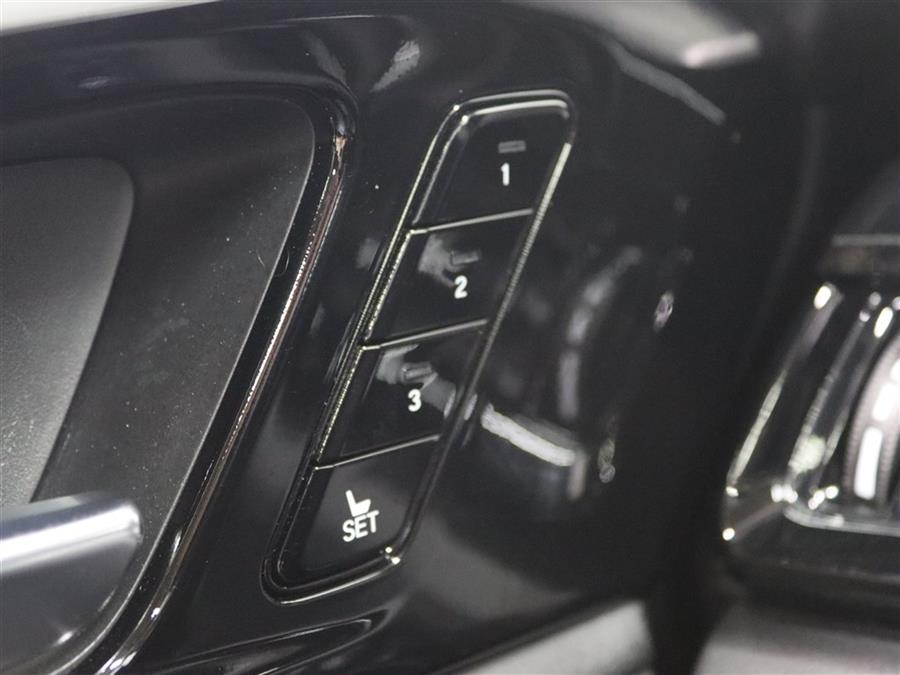 2023 Acura Mdx SH-AWD, available for sale in Paterson, New Jersey | Fast Track Motors. Paterson, New Jersey 2023 Acura Mdx SH-AWD, available for sale in Paterson, New Jersey | Fast Track Motors. Paterson, New Jersey