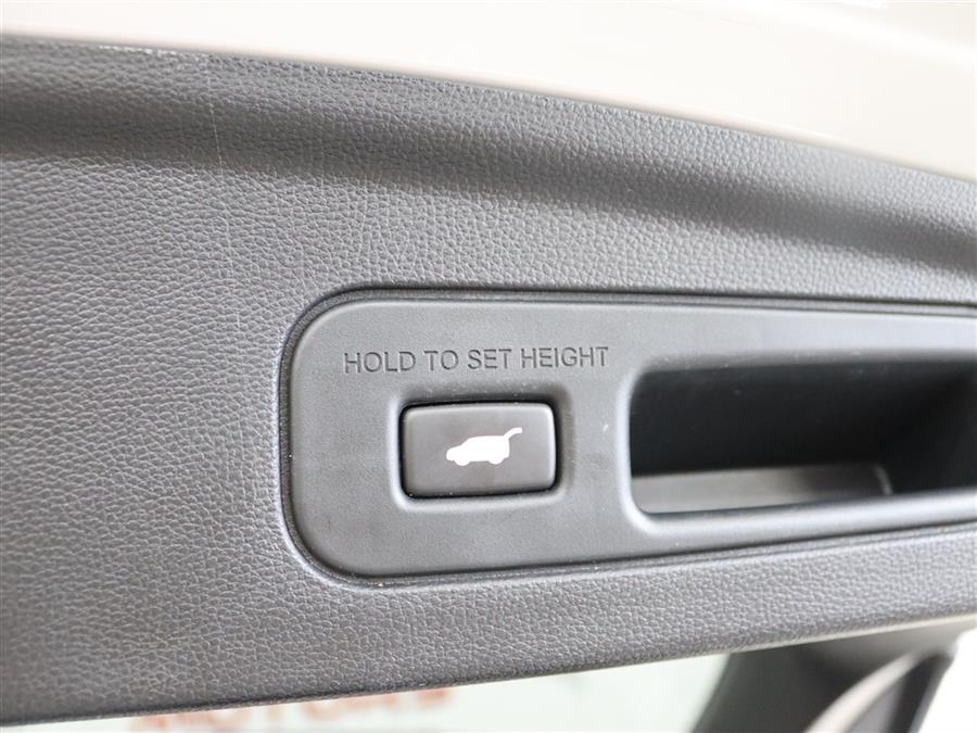 2023 Acura Mdx SH-AWD, available for sale in Paterson, New Jersey | Fast Track Motors. Paterson, New Jersey 2023 Acura Mdx SH-AWD, available for sale in Paterson, New Jersey | Fast Track Motors. Paterson, New Jersey