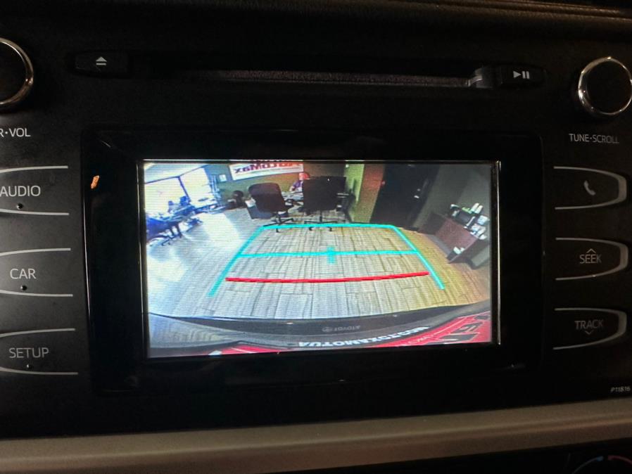 2019 Toyota Highlander LE V6 AWD (Natl), available for sale in West Hartford, Connecticut | AutoMax. West Hartford, Connecticut 2019 Toyota Highlander LE V6 AWD (Natl), available for sale in West Hartford, Connecticut | AutoMax. West Hartford, Connecticut