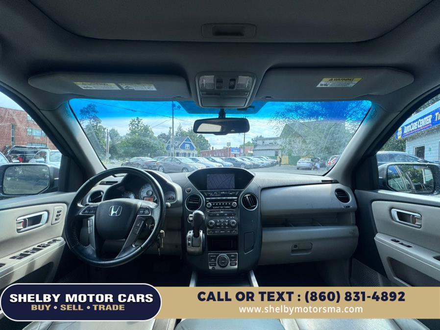 2015 Honda Pilot 4WD 4dr Touring w/RES & Navi, available for sale in Springfield, Massachusetts | Shelby Motor Cars. Springfield, Massachusetts 2015 Honda Pilot 4WD 4dr Touring w/RES & Navi, available for sale in Springfield, Massachusetts | Shelby Motor Cars. Springfield, Massachusetts