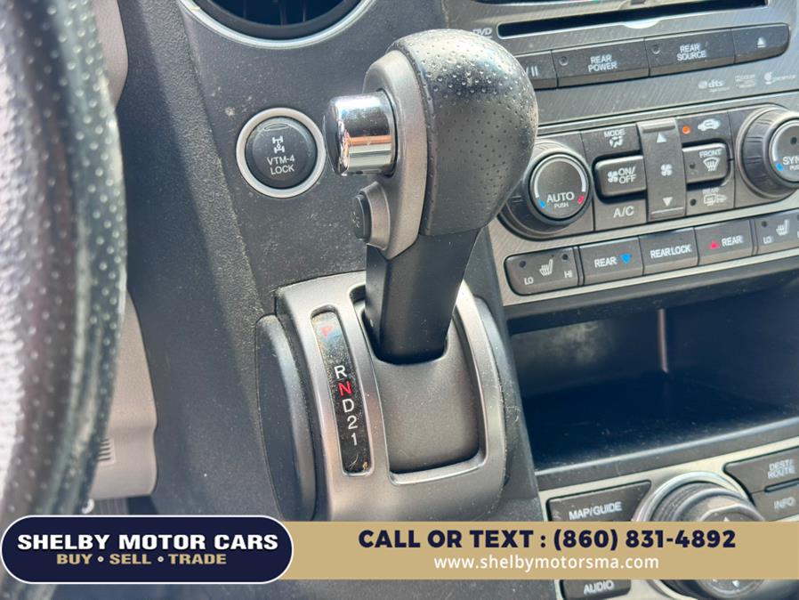 2015 Honda Pilot 4WD 4dr Touring w/RES & Navi, available for sale in Springfield, Massachusetts | Shelby Motor Cars. Springfield, Massachusetts 2015 Honda Pilot 4WD 4dr Touring w/RES & Navi, available for sale in Springfield, Massachusetts | Shelby Motor Cars. Springfield, Massachusetts
