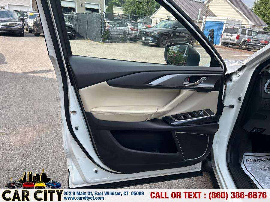 2017 Mazda CX-9 Touring AWD, available for sale in East Windsor, Connecticut | Car City LLC. East Windsor, Connecticut 2017 Mazda CX-9 Touring AWD, available for sale in East Windsor, Connecticut | Car City LLC. East Windsor, Connecticut