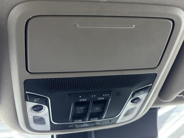 2016 Honda Pilot Elite AWD, available for sale in Maple Shade, New Jersey | Car Revolution. Maple Shade, New Jersey 2016 Honda Pilot Elite AWD, available for sale in Maple Shade, New Jersey | Car Revolution. Maple Shade, New Jersey