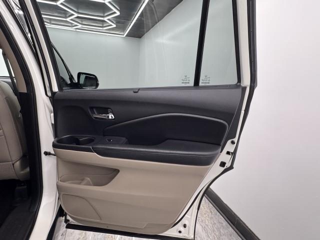 2016 Honda Pilot Elite AWD, available for sale in Maple Shade, New Jersey | Car Revolution. Maple Shade, New Jersey 2016 Honda Pilot Elite AWD, available for sale in Maple Shade, New Jersey | Car Revolution. Maple Shade, New Jersey