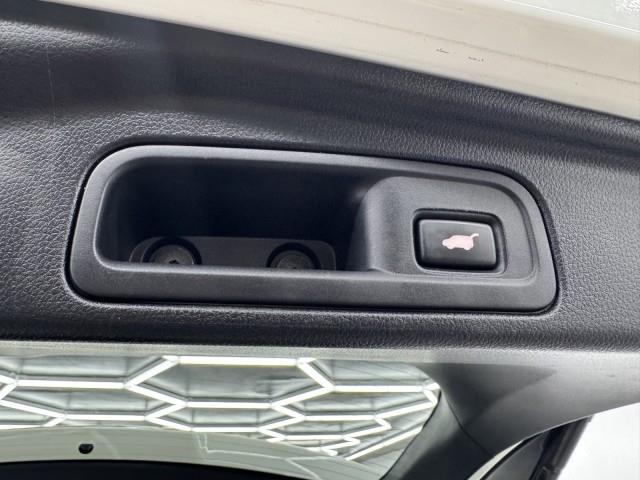 2016 Honda Pilot Elite AWD, available for sale in Maple Shade, New Jersey | Car Revolution. Maple Shade, New Jersey 2016 Honda Pilot Elite AWD, available for sale in Maple Shade, New Jersey | Car Revolution. Maple Shade, New Jersey