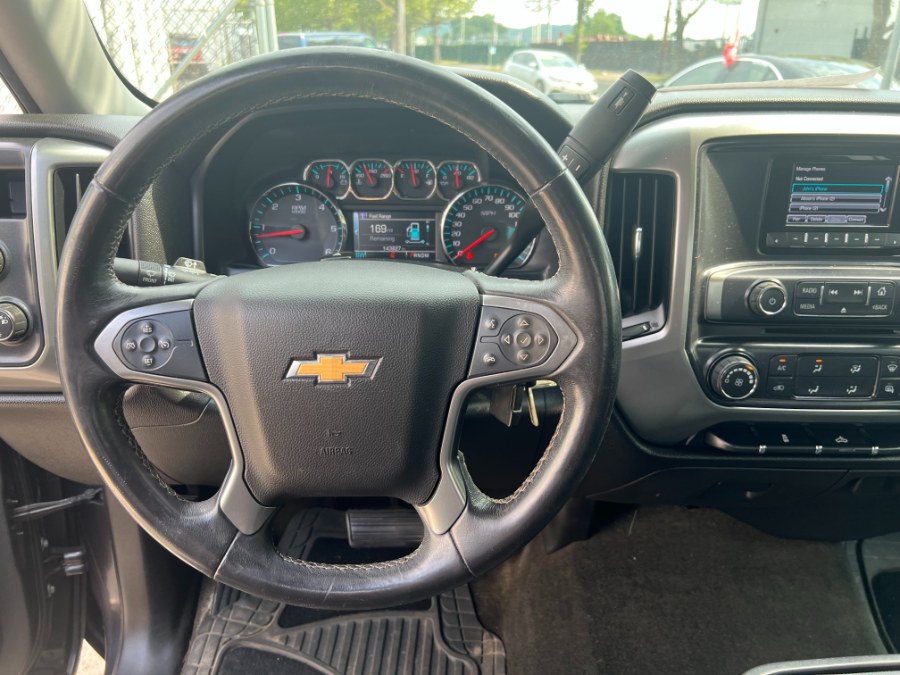 2015 Chevrolet Silverado 1500 4WD Double Cab 143.5" LT w/1LT, available for sale in New Haven, Connecticut | Unique Auto Sales LLC. New Haven, Connecticut 2015 Chevrolet Silverado 1500 4WD Double Cab 143.5" LT w/1LT, available for sale in New Haven, Connecticut | Unique Auto Sales LLC. New Haven, Connecticut