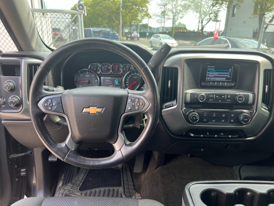 2015 Chevrolet Silverado 1500 4WD Double Cab 143.5" LT w/1LT, available for sale in New Haven, Connecticut | Unique Auto Sales LLC. New Haven, Connecticut 2015 Chevrolet Silverado 1500 4WD Double Cab 143.5" LT w/1LT, available for sale in New Haven, Connecticut | Unique Auto Sales LLC. New Haven, Connecticut