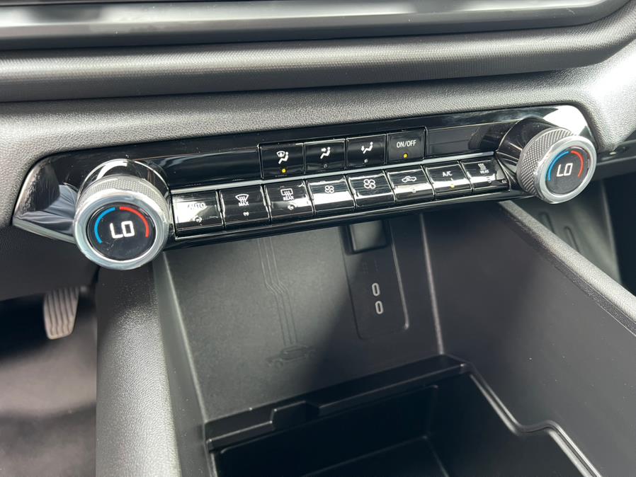 2024 Chevrolet Silverado EV e4WD Crew Cab 3WT, available for sale in Daly City, California | Green Light Auto Wholesale. Daly City, California 2024 Chevrolet Silverado EV e4WD Crew Cab 3WT, available for sale in Daly City, California | Green Light Auto Wholesale. Daly City, California