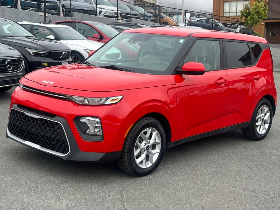 2022 Kia Soul S, available for sale in Daly City, California | Green Light Auto Wholesale. Daly City, California 2022 Kia Soul S, available for sale in Daly City, California | Green Light Auto Wholesale. Daly City, California