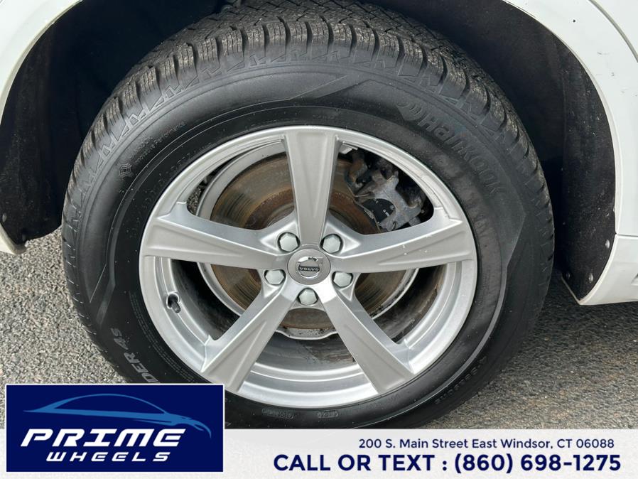 2017 Volvo XC90 T5 AWD 5-Passenger Momentum, available for sale in East Windsor, Connecticut | Prime Wheels. East Windsor, Connecticut 2017 Volvo XC90 T5 AWD 5-Passenger Momentum, available for sale in East Windsor, Connecticut | Prime Wheels. East Windsor, Connecticut