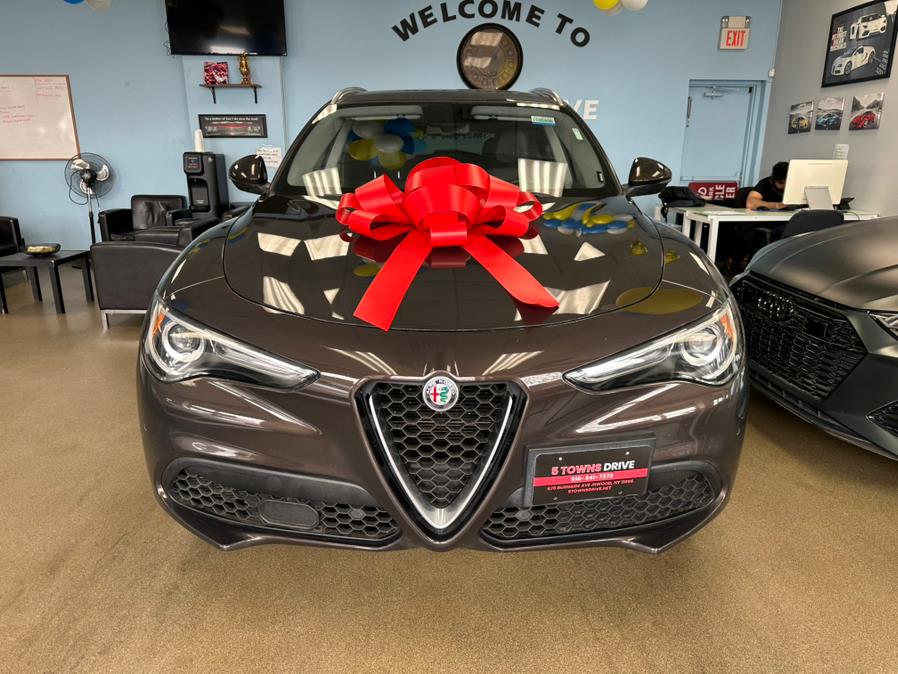 2019 Alfa Romeo Stelvio AWD, available for sale in Inwood, New York | 5 Towns Drive. Inwood, New York 2019 Alfa Romeo Stelvio AWD, available for sale in Inwood, New York | 5 Towns Drive. Inwood, New York