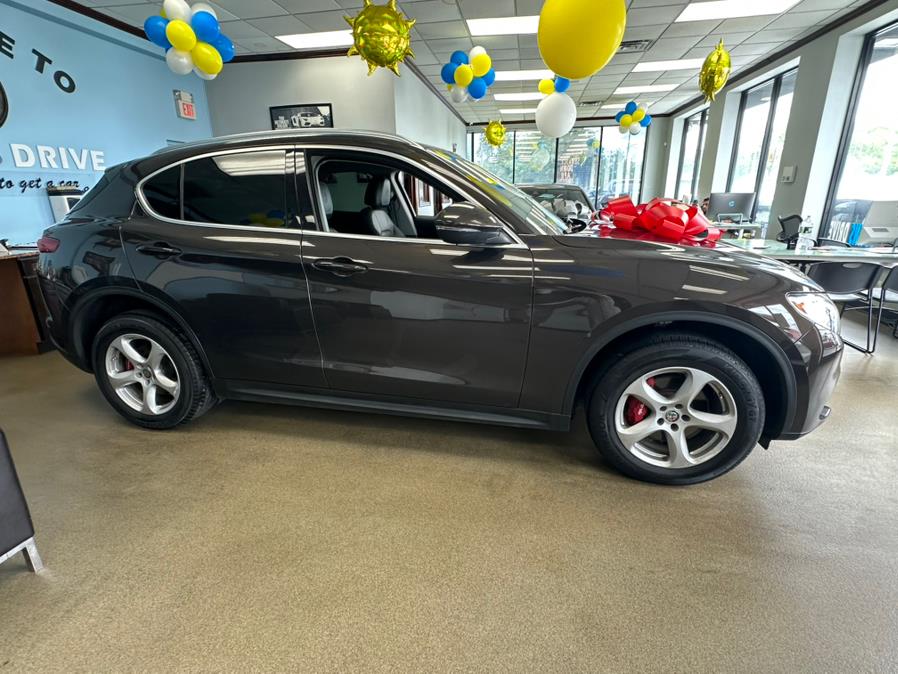 2019 Alfa Romeo Stelvio AWD, available for sale in Inwood, New York | 5 Towns Drive. Inwood, New York 2019 Alfa Romeo Stelvio AWD, available for sale in Inwood, New York | 5 Towns Drive. Inwood, New York
