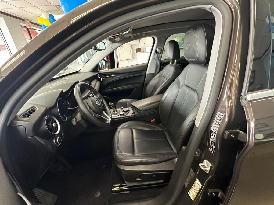 2019 Alfa Romeo Stelvio AWD, available for sale in Inwood, New York | 5 Towns Drive. Inwood, New York 2019 Alfa Romeo Stelvio AWD, available for sale in Inwood, New York | 5 Towns Drive. Inwood, New York