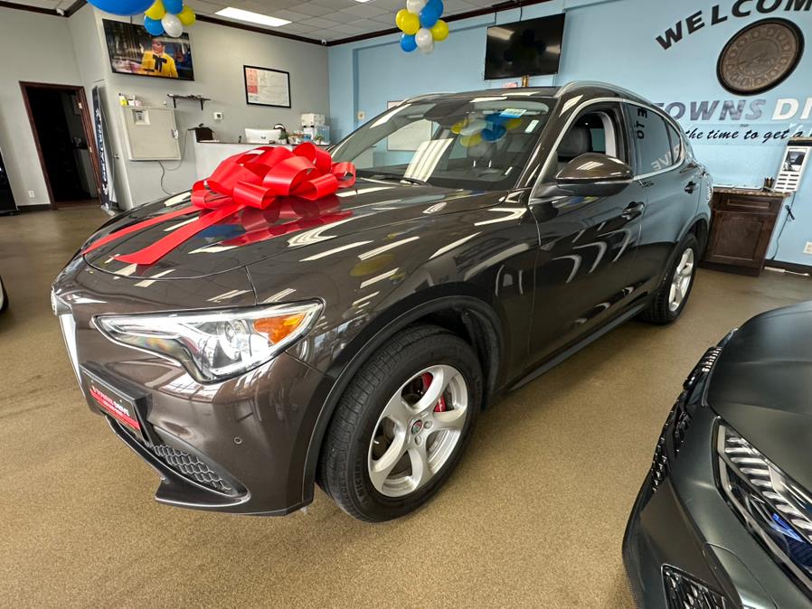 2019 Alfa Romeo Stelvio AWD, available for sale in Inwood, New York | 5 Towns Drive. Inwood, New York 2019 Alfa Romeo Stelvio AWD, available for sale in Inwood, New York | 5 Towns Drive. Inwood, New York