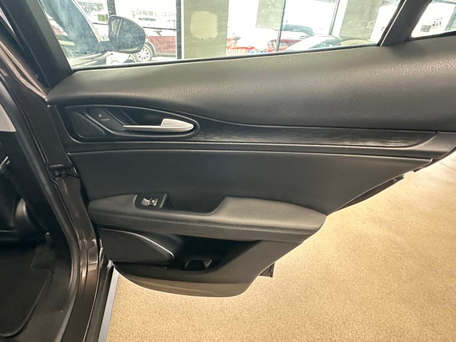 2019 Alfa Romeo Stelvio AWD, available for sale in Inwood, New York | 5 Towns Drive. Inwood, New York 2019 Alfa Romeo Stelvio AWD, available for sale in Inwood, New York | 5 Towns Drive. Inwood, New York