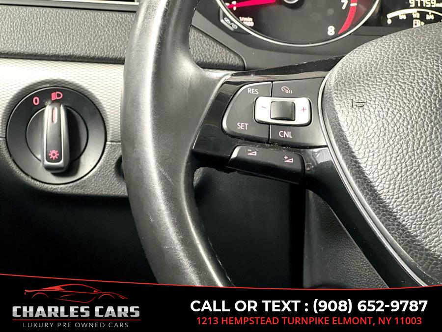 2015 Volkswagen Jetta SE, available for sale in Elmont, New York | Charles Cars. Elmont, New York 2015 Volkswagen Jetta SE, available for sale in Elmont, New York | Charles Cars. Elmont, New York