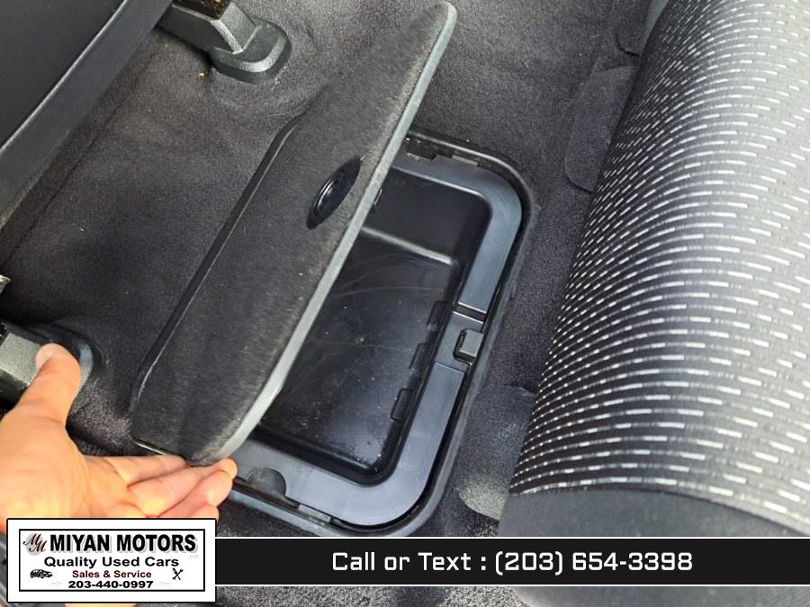 2014 Dodge Journey FWD 4dr American Value Pkg, available for sale in Meriden, Connecticut | Miyan Motors. Meriden, Connecticut 2014 Dodge Journey FWD 4dr American Value Pkg, available for sale in Meriden, Connecticut | Miyan Motors. Meriden, Connecticut