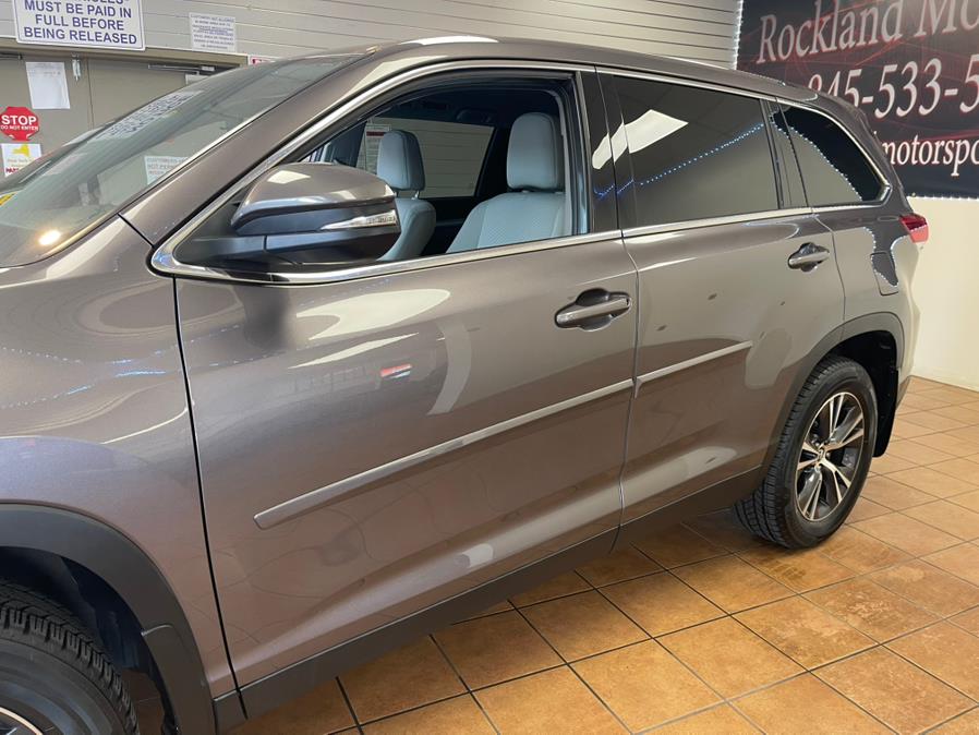 2019 Toyota Highlander LE V6 AWD (Natl), available for sale in Suffern, New York | Rockland Motor Sport. Suffern, New York 2019 Toyota Highlander LE V6 AWD (Natl), available for sale in Suffern, New York | Rockland Motor Sport. Suffern, New York