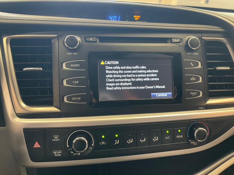 2019 Toyota Highlander LE V6 AWD (Natl), available for sale in Suffern, New York | Rockland Motor Sport. Suffern, New York 2019 Toyota Highlander LE V6 AWD (Natl), available for sale in Suffern, New York | Rockland Motor Sport. Suffern, New York