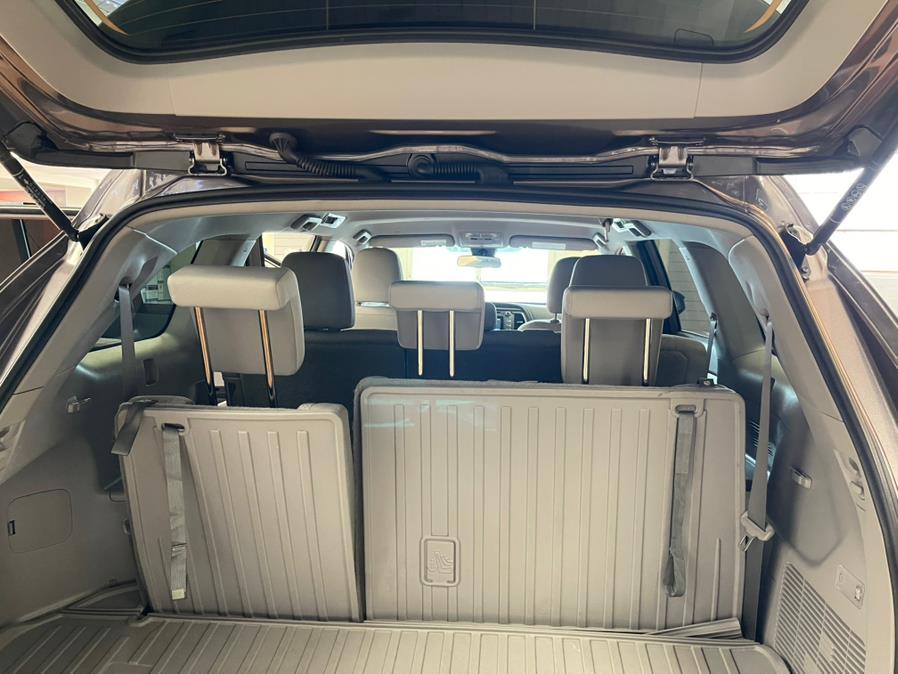 2019 Toyota Highlander LE V6 AWD (Natl), available for sale in Suffern, New York | Rockland Motor Sport. Suffern, New York 2019 Toyota Highlander LE V6 AWD (Natl), available for sale in Suffern, New York | Rockland Motor Sport. Suffern, New York