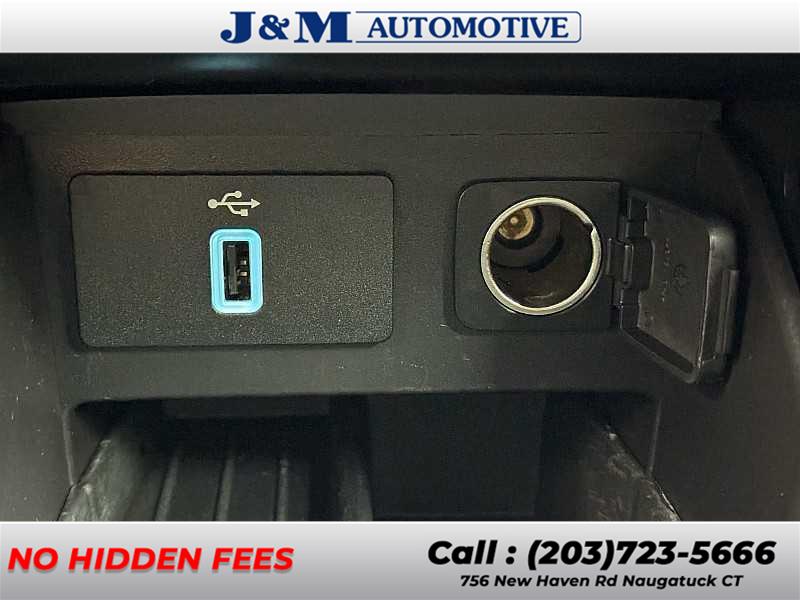 2018 Ford Explorer XLT, available for sale in Naugatuck, Connecticut | J&M Automotive Sls&Svc LLC. Naugatuck, Connecticut 2018 Ford Explorer XLT, available for sale in Naugatuck, Connecticut | J&M Automotive Sls&Svc LLC. Naugatuck, Connecticut