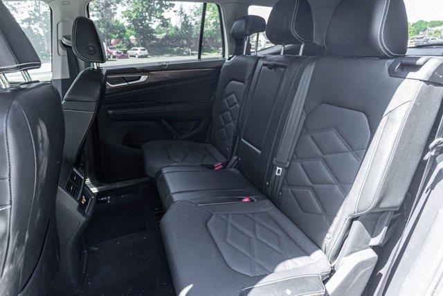 2024 Volkswagen Atlas 2.0T SE w/Technology, available for sale in Great Neck, New York | Camy Cars. Great Neck, New York 2024 Volkswagen Atlas 2.0T SE w/Technology, available for sale in Great Neck, New York | Camy Cars. Great Neck, New York