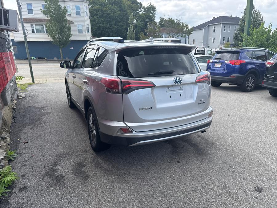 2016 Toyota RAV4 Hybrid AWD 4dr XLE (Natl), available for sale in Worcester, Massachusetts | Worcester Auto Outlet LLC. Worcester, Massachusetts 2016 Toyota RAV4 Hybrid AWD 4dr XLE (Natl), available for sale in Worcester, Massachusetts | Worcester Auto Outlet LLC. Worcester, Massachusetts