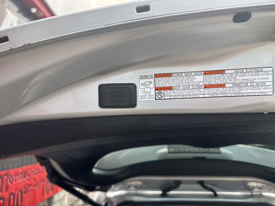 2016 Toyota RAV4 Hybrid AWD 4dr XLE (Natl), available for sale in Worcester, Massachusetts | Worcester Auto Outlet LLC. Worcester, Massachusetts 2016 Toyota RAV4 Hybrid AWD 4dr XLE (Natl), available for sale in Worcester, Massachusetts | Worcester Auto Outlet LLC. Worcester, Massachusetts