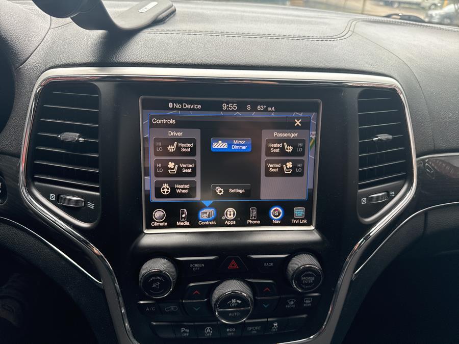2016 Jeep Grand Cherokee 4WD 4dr Overland, available for sale in Worcester, Massachusetts | Worcester Auto Outlet LLC. Worcester, Massachusetts 2016 Jeep Grand Cherokee 4WD 4dr Overland, available for sale in Worcester, Massachusetts | Worcester Auto Outlet LLC. Worcester, Massachusetts
