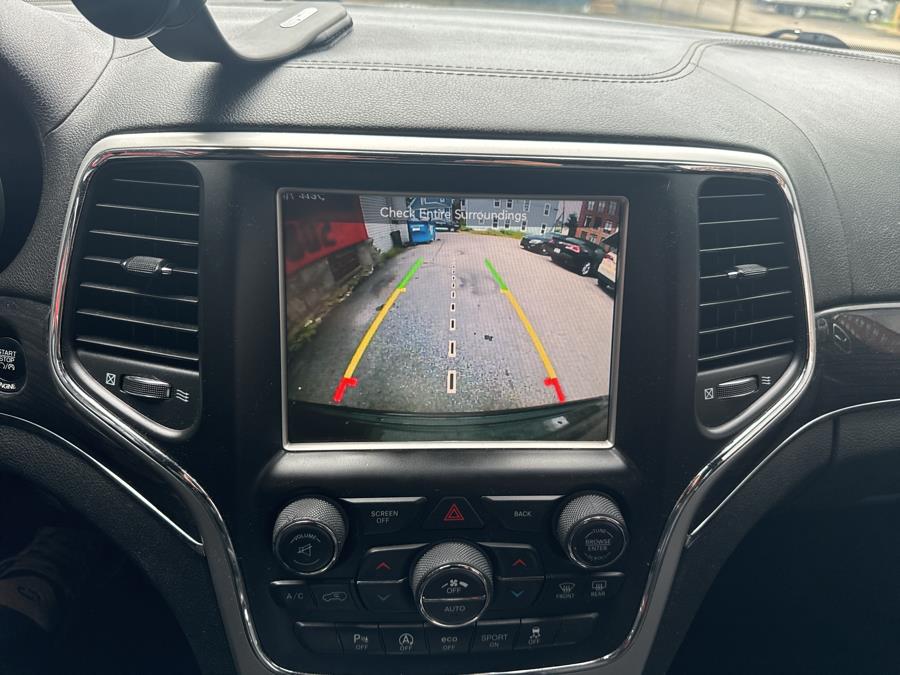 2016 Jeep Grand Cherokee 4WD 4dr Overland, available for sale in Worcester, Massachusetts | Worcester Auto Outlet LLC. Worcester, Massachusetts 2016 Jeep Grand Cherokee 4WD 4dr Overland, available for sale in Worcester, Massachusetts | Worcester Auto Outlet LLC. Worcester, Massachusetts