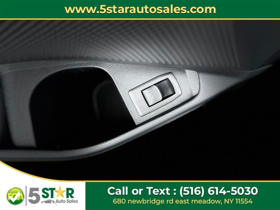 2024 BMW 3 Series 330i xDrive Sedan, available for sale in East Meadow, New York | 5 Star Auto Sales Inc. East Meadow, New York 2024 BMW 3 Series 330i xDrive Sedan, available for sale in East Meadow, New York | 5 Star Auto Sales Inc. East Meadow, New York
