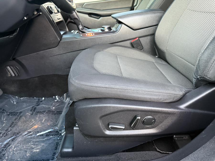 2017 Ford Explorer XLT 4WD, available for sale in Peabody, Massachusetts | All Motors. Peabody, Massachusetts 2017 Ford Explorer XLT 4WD, available for sale in Peabody, Massachusetts | All Motors. Peabody, Massachusetts