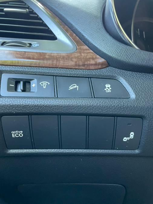 2014 Hyundai Santa Fe Sport FWD 4dr 2.0T, available for sale in Tustin, California | Carox LLC. Tustin, California 2014 Hyundai Santa Fe Sport FWD 4dr 2.0T, available for sale in Tustin, California | Carox LLC. Tustin, California
