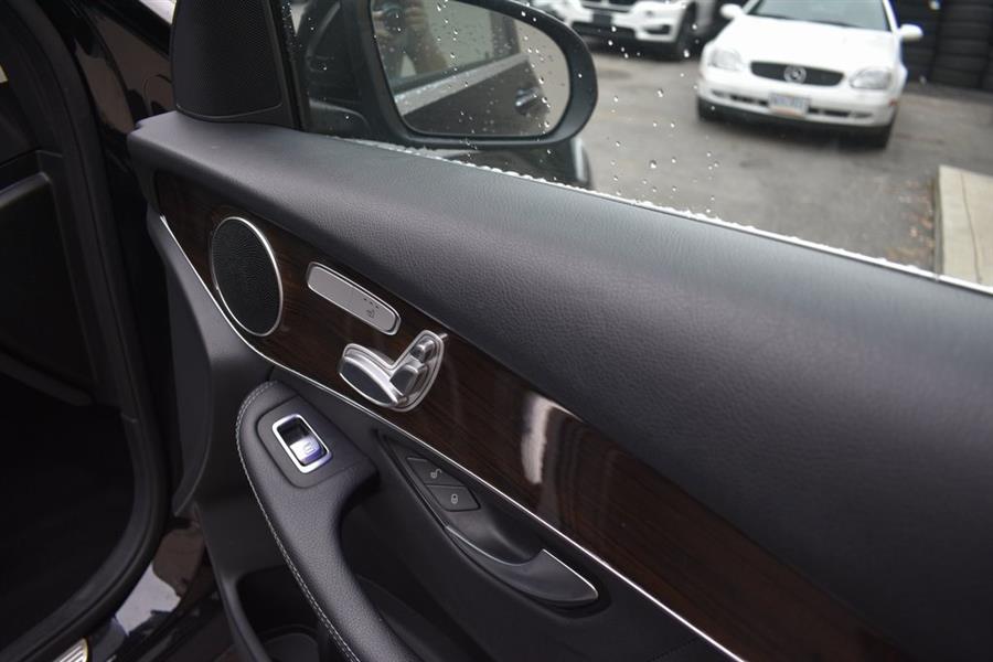 2022 Mercedes-benz Glc GLC 300, available for sale in Hempstead, New York | Certified Auto Group. Hempstead, New York 2022 Mercedes-benz Glc GLC 300, available for sale in Hempstead, New York | Certified Auto Group. Hempstead, New York