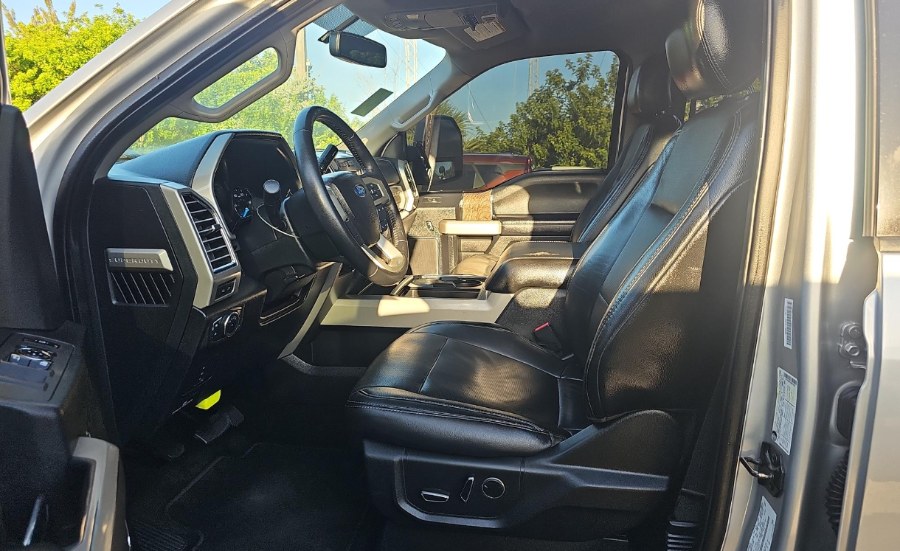 2017 Ford Super Duty F-250 SRW Lariat 4WD Crew Cab 8'' Box, available for sale in Fort Myers, Florida | Carlux Fort Myers. Fort Myers, Florida 2017 Ford Super Duty F-250 SRW Lariat 4WD Crew Cab 8'' Box, available for sale in Fort Myers, Florida | Carlux Fort Myers. Fort Myers, Florida