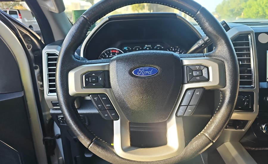 2017 Ford Super Duty F-250 SRW Lariat 4WD Crew Cab 8'' Box, available for sale in Fort Myers, Florida | Carlux Fort Myers. Fort Myers, Florida 2017 Ford Super Duty F-250 SRW Lariat 4WD Crew Cab 8'' Box, available for sale in Fort Myers, Florida | Carlux Fort Myers. Fort Myers, Florida