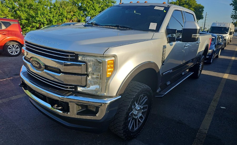 2017 Ford Super Duty F-250 SRW Lariat 4WD Crew Cab 8'' Box, available for sale in Fort Myers, Florida | Carlux Fort Myers. Fort Myers, Florida 2017 Ford Super Duty F-250 SRW Lariat 4WD Crew Cab 8'' Box, available for sale in Fort Myers, Florida | Carlux Fort Myers. Fort Myers, Florida