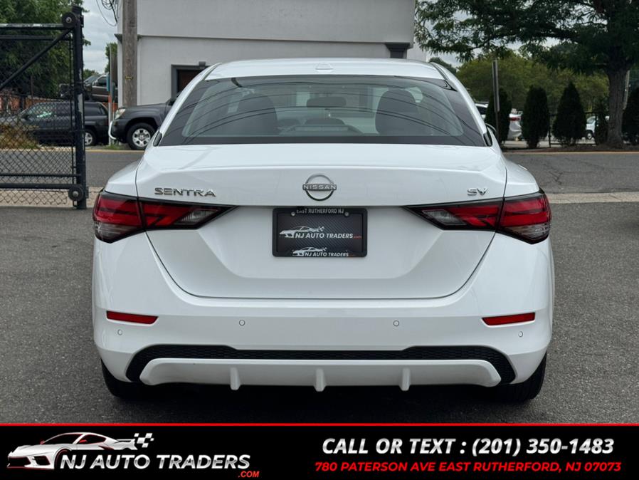 2024 Nissan Sentra SV photo 2