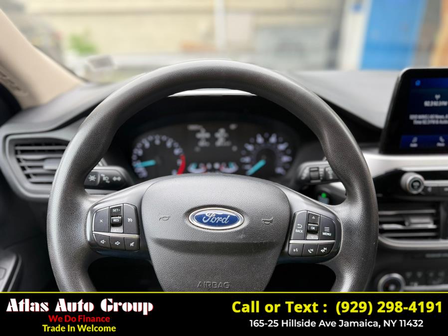2020 Ford Escape SE FWD, available for sale in Jamaica, New York | Atlas Auto Group. Jamaica, New York 2020 Ford Escape SE FWD, available for sale in Jamaica, New York | Atlas Auto Group. Jamaica, New York