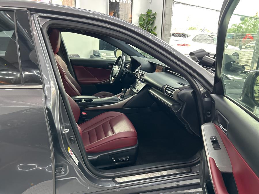 2015 Lexus IS 350 4dr Sdn RWD, available for sale in Jersey City, New Jersey | Luxe Auto Galleria. Jersey City, New Jersey 2015 Lexus IS 350 4dr Sdn RWD, available for sale in Jersey City, New Jersey | Luxe Auto Galleria. Jersey City, New Jersey