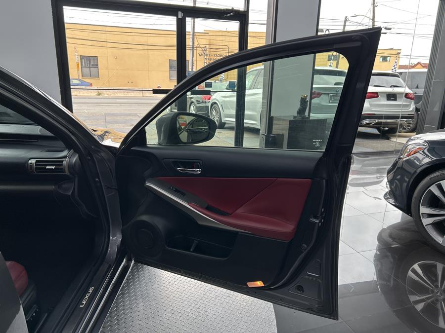 2015 Lexus IS 350 4dr Sdn RWD, available for sale in Jersey City, New Jersey | Luxe Auto Galleria. Jersey City, New Jersey 2015 Lexus IS 350 4dr Sdn RWD, available for sale in Jersey City, New Jersey | Luxe Auto Galleria. Jersey City, New Jersey