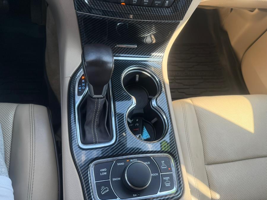 2018 Jeep Grand Cherokee Overland 4x4, available for sale in Hartford, Connecticut | VEB Auto Sales. Hartford, Connecticut 2018 Jeep Grand Cherokee Overland 4x4, available for sale in Hartford, Connecticut | VEB Auto Sales. Hartford, Connecticut