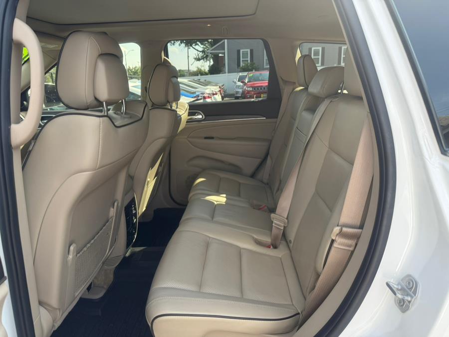 2018 Jeep Grand Cherokee Overland 4x4, available for sale in Hartford, Connecticut | VEB Auto Sales. Hartford, Connecticut 2018 Jeep Grand Cherokee Overland 4x4, available for sale in Hartford, Connecticut | VEB Auto Sales. Hartford, Connecticut