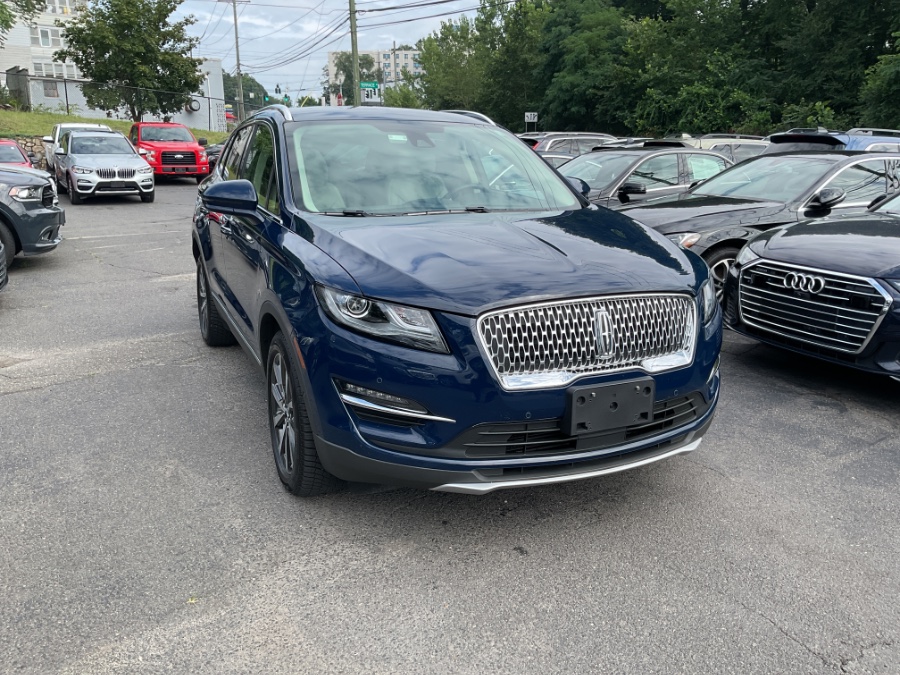2019 Lincoln MKC Reserve AWD, available for sale in Waterbury, Connecticut | Jim Juliani Motors. Waterbury, Connecticut 2019 Lincoln MKC Reserve AWD, available for sale in Waterbury, Connecticut | Jim Juliani Motors. Waterbury, Connecticut