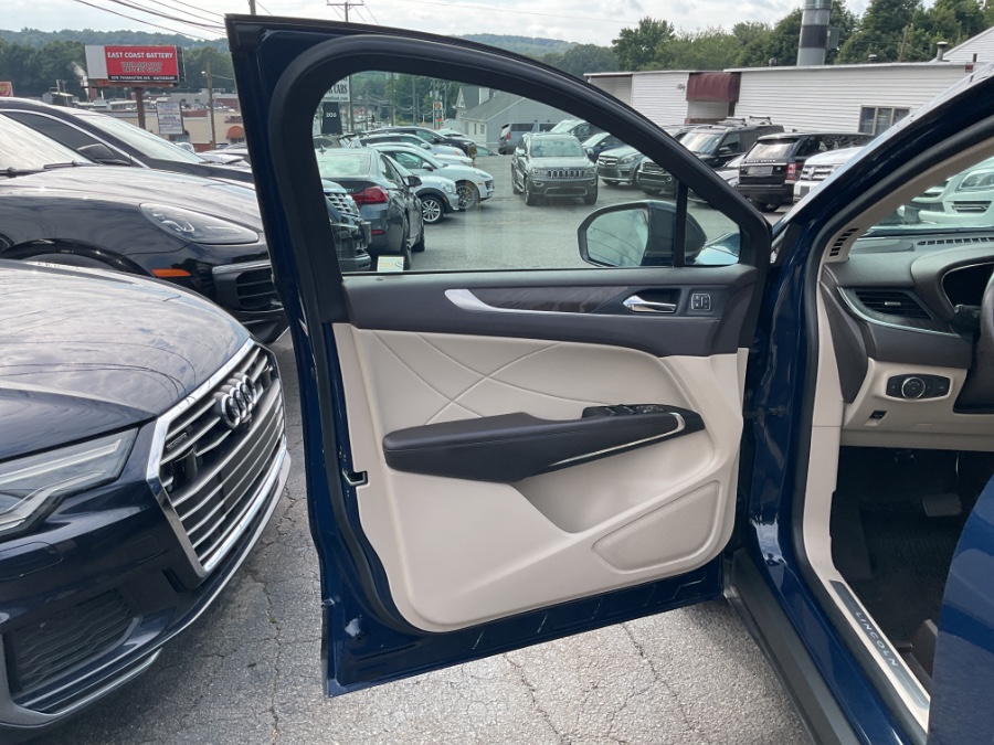 2019 Lincoln MKC Reserve AWD, available for sale in Waterbury, Connecticut | Jim Juliani Motors. Waterbury, Connecticut 2019 Lincoln MKC Reserve AWD, available for sale in Waterbury, Connecticut | Jim Juliani Motors. Waterbury, Connecticut